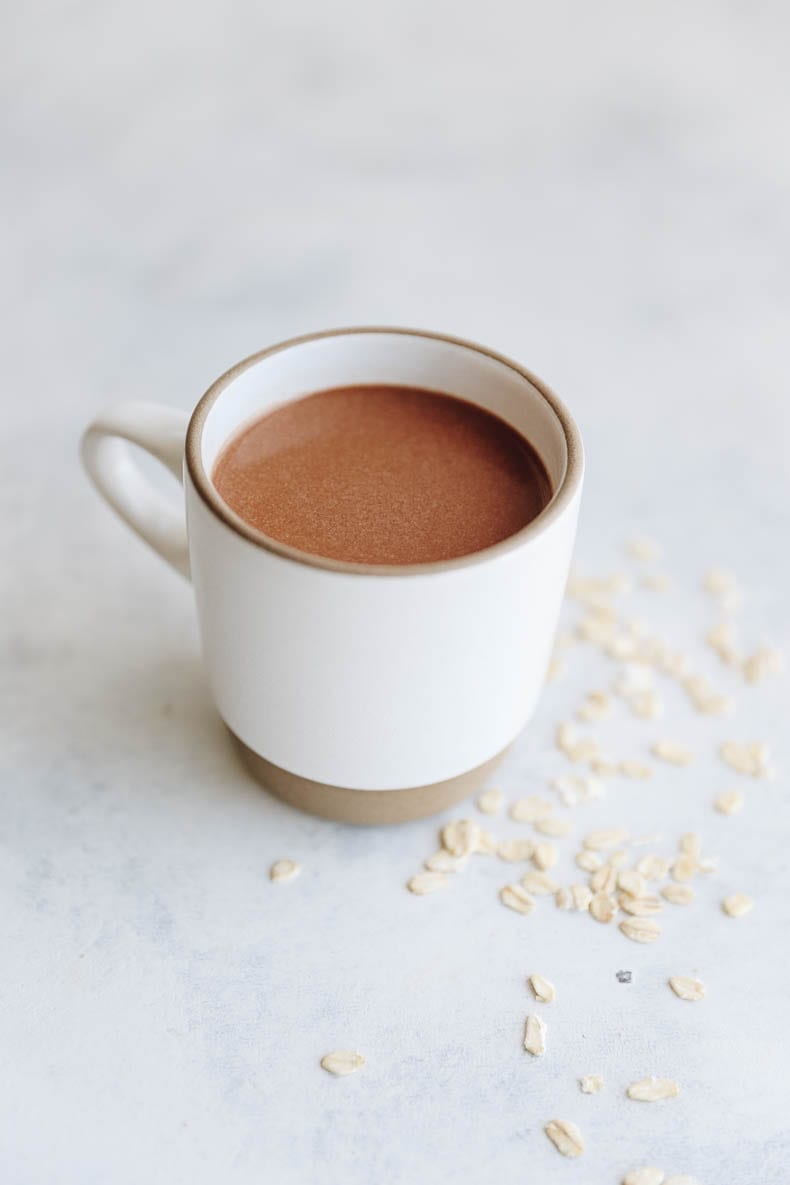 This Mocha Oat Milk Latte is a creamy and sweet oat milk beverage to kickstart your day #oatmilk